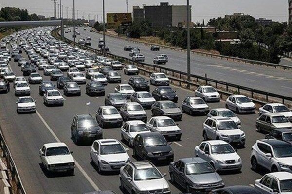 انسداد محور تهران-امامزاده داود/ ترافیک سنگین در آزادراه قزوین – کرج