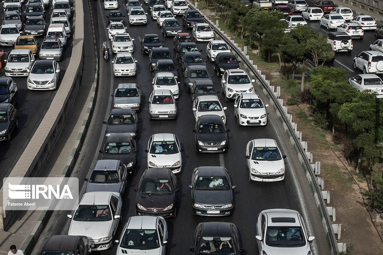 ترافیک سنگین در محور ایلام - پایانه مرزی مهران، هراز و فیروزکوه